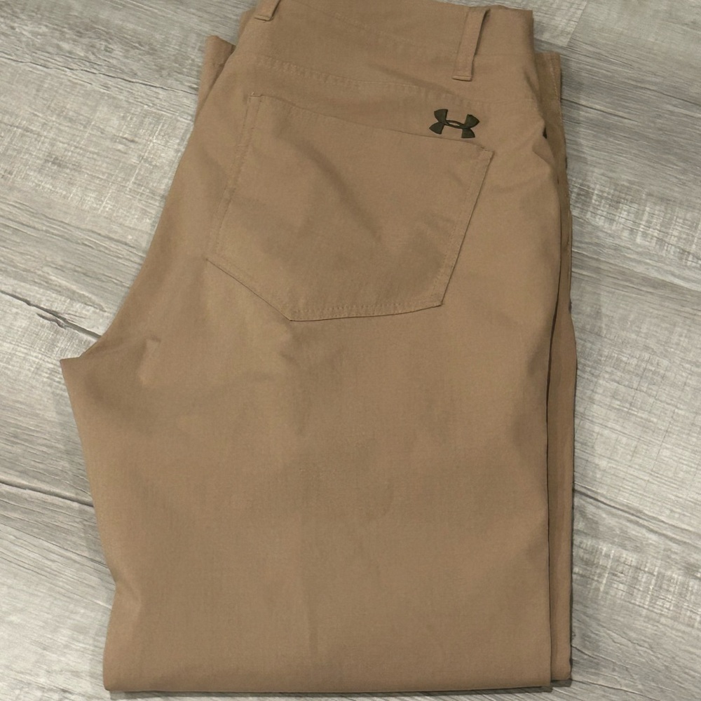 Under Armour Men's Tan Pants